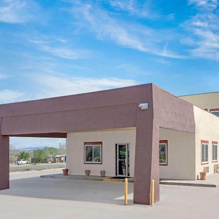 Days Inn By Wyndham Taos Kültér fotó